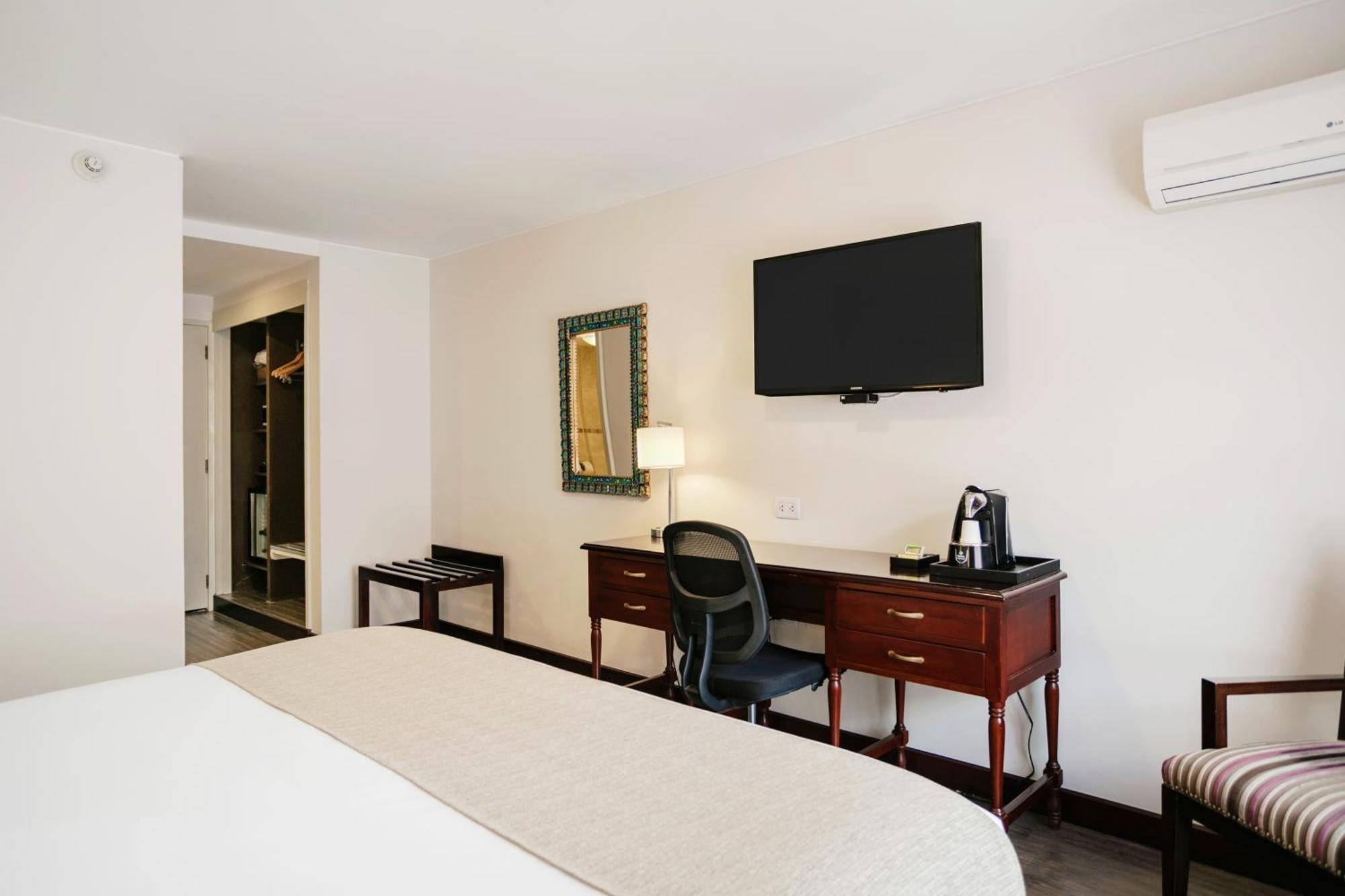 Wyndham Costa Del Sol Cusco Hotell Eksteriør bilde